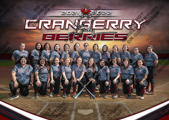 7x5_2022cranberrySoftball_1M9A1465 TM copy